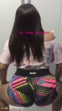 LOIRINHA GOSTOSA DE SHORTINHO  Porn Gif